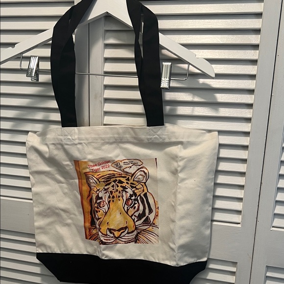 Tiger white Horse Thunder Boutique Handbags - #*1104*Tiger Print Canvas Tote Bag